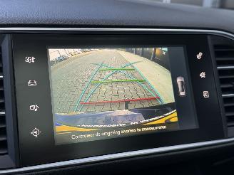 Peugeot 308 1.6 BlueHDI Blue Panorama Camera Euro-6 picture 11