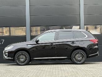 Mitsubishi Outlander 2.0 PHEV Navi Camera Clima EURO-6 picture 5