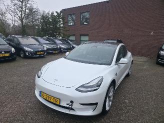krockskadad bil auto Tesla Model 3 Standard RWD Plus 60 kWh 2019/12