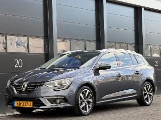 Voiture accidenté Renault Mégane 1.2 TCe Bose Navi Camera Clima 2016/12