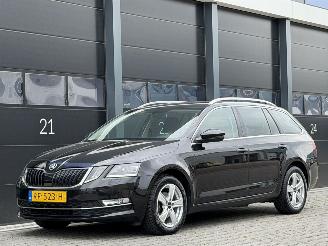 Tweedehands auto Skoda Octavia 1.6 TDI Navi Clima PDC Xenon 2018/4