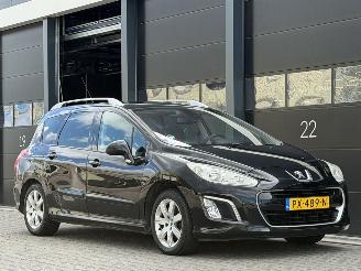 Peugeot 308 1.6 e-HDI Clima PDC Panorama picture 2