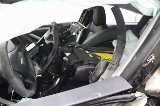 Tesla Model Y  picture 12