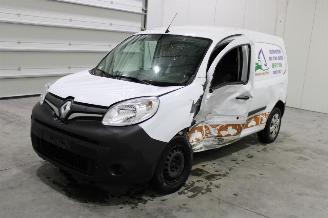 demontáž osobní automobily Renault Kangoo  2021/2