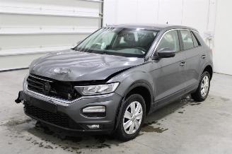 demontáž osobní automobily Volkswagen T-Roc  