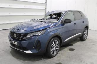disassembly passenger cars Peugeot 3008  2023/1