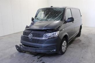 Salvage car Volkswagen Transporter T6 2023/2