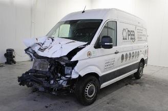krockskadad bil auto Volkswagen Crafter  2022/9