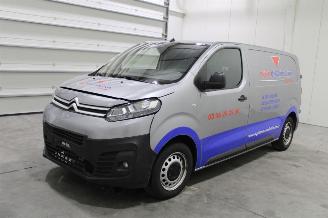krockskadad bil auto Citroën Jumpy  2023/5