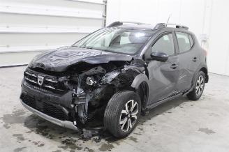krockskadad bil auto Dacia Sandero  2021/2
