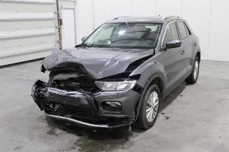 Auto incidentate Volkswagen T-Roc  2019/4