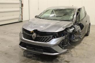 krockskadad bil auto Renault Clio  2024/6