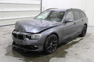 Coche accidentado BMW 3-serie 318 2019/6