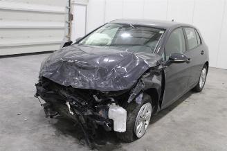 krockskadad bil auto Volkswagen Golf  2023/8