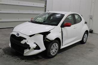 uszkodzony samochody osobowe Toyota Yaris  2022/2