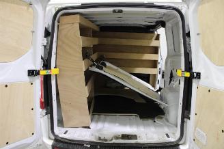 Ford Transit  picture 18