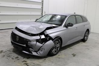 Schadeauto Peugeot 308  2023/9