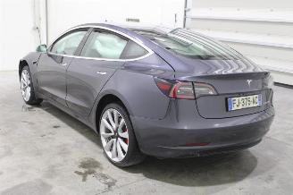 Tesla Model 3  picture 4