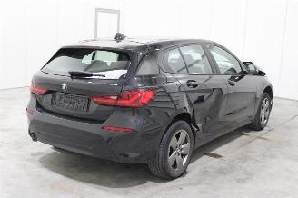 BMW 1-serie 116 picture 3