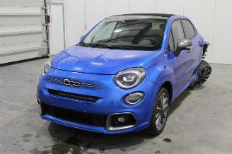 skadebil auto Fiat 500X  2023/10