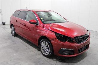 Peugeot 308  picture 2