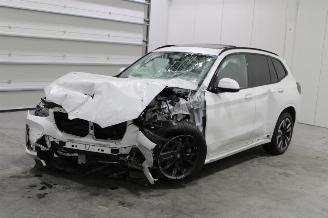 damaged passenger cars BMW iX3  2023/11