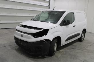 Voiture accidenté Fiat Doblo  2023/12