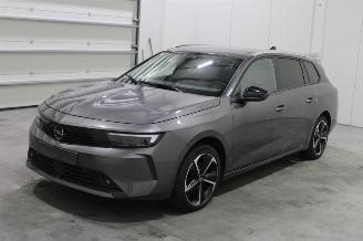 Unfallwagen Opel Astra  2023/7