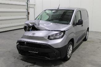 Auto incidentate Toyota ProAce CITY 2025/1
