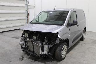 Voiture accidenté Peugeot Partner  2018/11