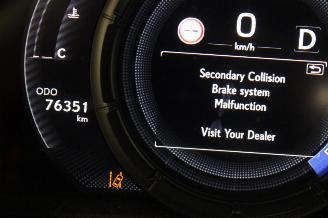 Lexus UX  picture 15