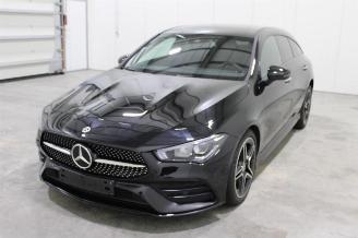damaged passenger cars Mercedes Cla-klasse CLA 220 Shooting Brake 2023/3