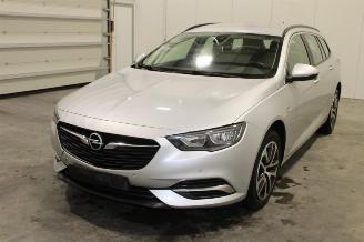 krockskadad bil auto Opel Insignia  2019/8