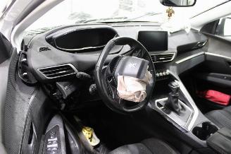 Peugeot 5008  picture 9