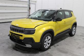 Vaurioauto  passenger cars Jeep Avenger  2025/3