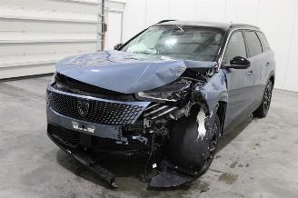 krockskadad bil auto Peugeot 5008  2024/12