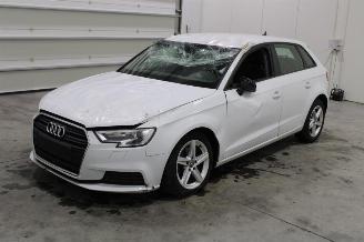 Coche accidentado Audi A3  2019/6