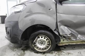 Peugeot Expert  picture 6