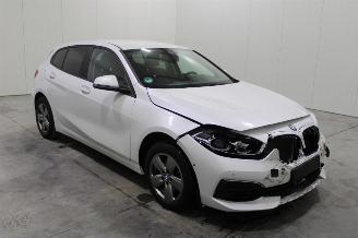 BMW 1-serie 116 picture 2