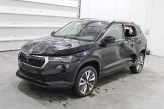 uszkodzony samochody osobowe Skoda Karoq  2024/7