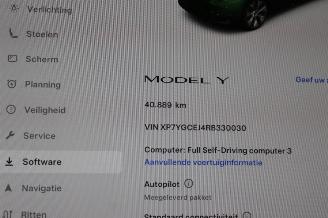 Tesla Model Y  picture 13