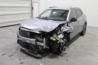 skadebil auto Peugeot 2008  2024/3