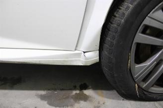 Peugeot 208  picture 19