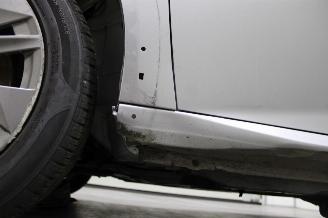 Peugeot 208  picture 20