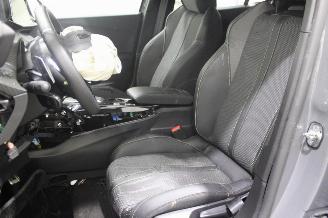 Peugeot 2008  picture 11