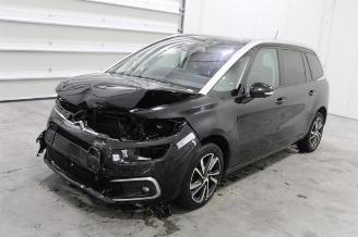 Vaurioauto  passenger cars Citroën C4-picasso C4 SpaceTourer 2021/6