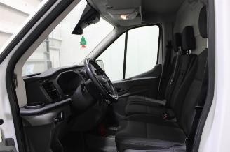 Ford Transit  picture 11