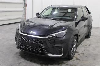 krockskadad bil auto Lexus LBX  2024/4