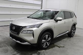 Voiture accidenté Nissan X-Trail  2023/8