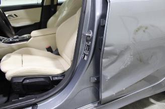 BMW 3-serie 320 picture 24